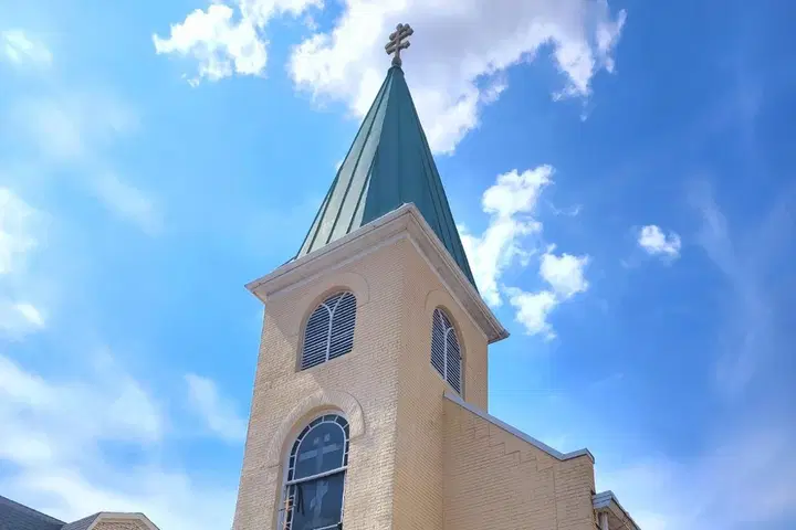 St. Spiridon Russian Orthodox Church, Perth Amboy, NJ — photo 5 of 18