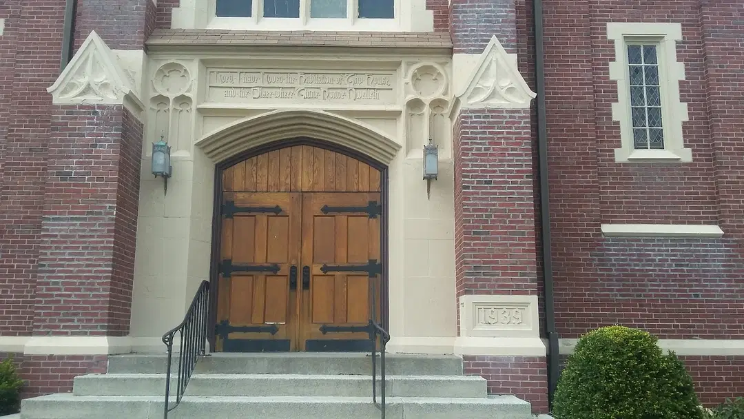 St. Stephen Orthodox Church, Ludlow, MA — photo 19 of 20