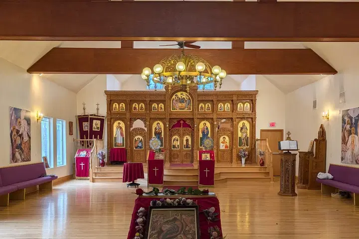 St. Stephen Serbian Orthodox Church, Milwaukie, OR — photo 2 of 4