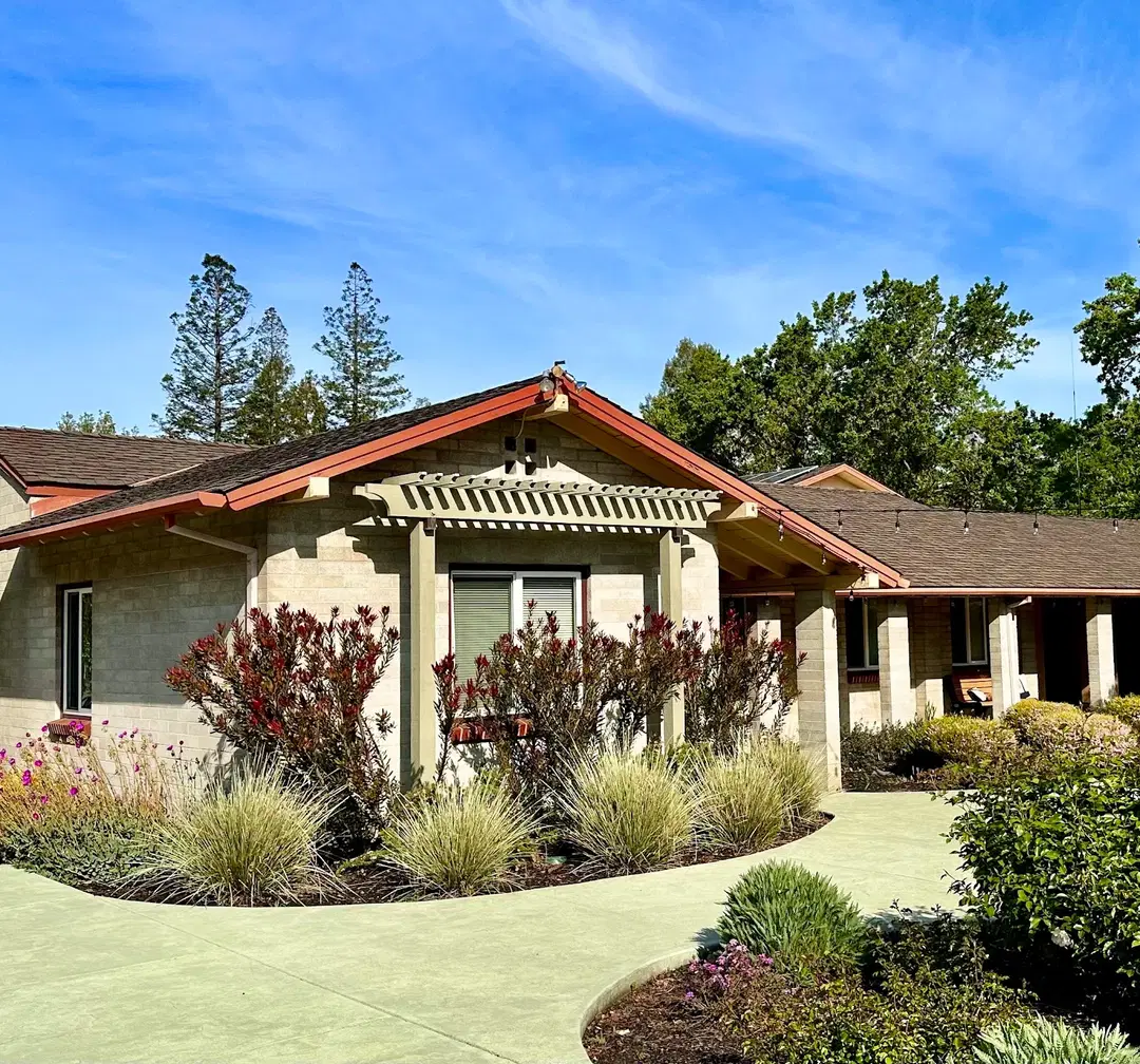 St. Thomas the Apostle Mission, Pleasant Hill, CA — photo 3 of 8