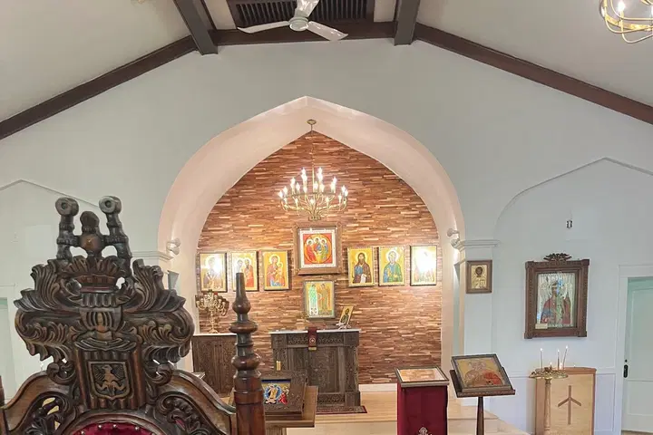 St. Vakhtang Gorgasali Orthodox Church, Lincolnshire, IL — photo 1 of 2