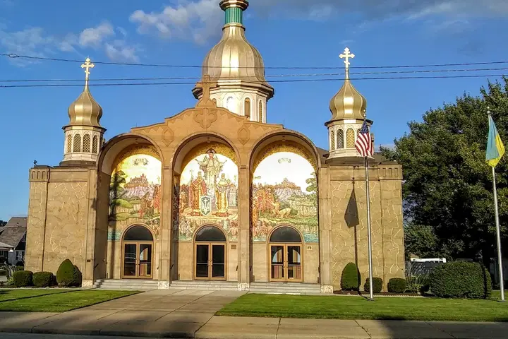 St. Vladimir Ukrainian Orthodox Cathedral, Parma, OH — photo 2 of 16