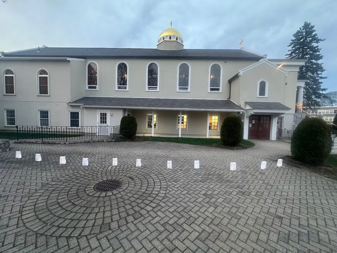 Sts. Anargyroi Greek Orthodox Church, Marlborough, MA — photo 7 of 11