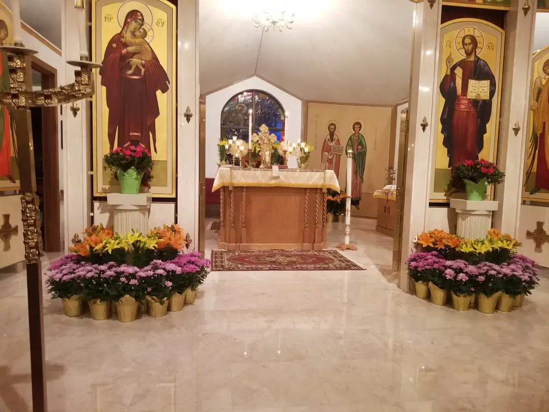 Sts. Peter and Paul Romanian Orthodox Church, Dearborn Heights, MI — photo 5 of 17