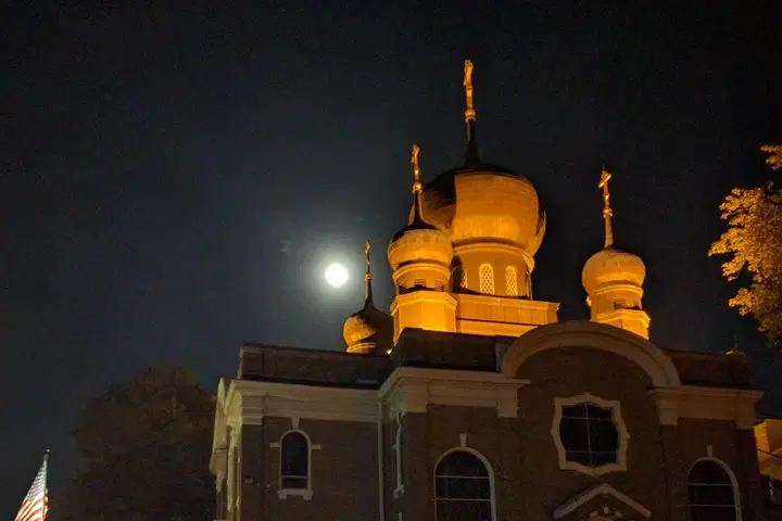 Sts. Peter and Paul Russian Orthodox Church, South River, NJ — photo 2 of 17
