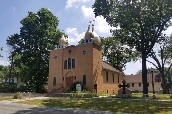 Sts. Peter and Paul Ukrainian Orthodox Church, Millville, NJ — photo 1 of 11