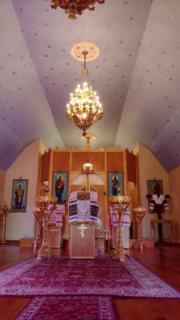 Sts. Peter and Paul Ukrainian Orthodox Church, West Islip, NY — photo 5 of 5