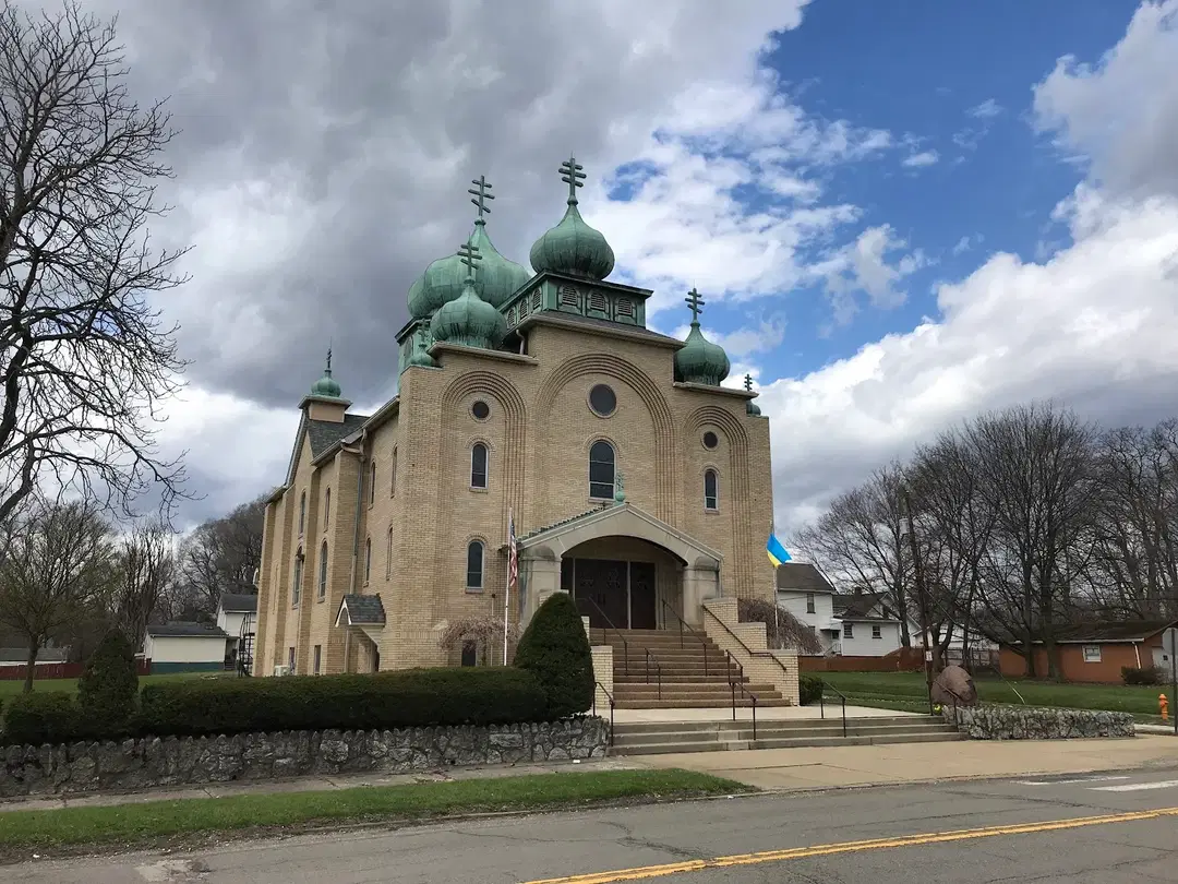 Sts. Peter & Paul Ukrainian Orthodox Church, Youngstown, OH — photo 15 of 17