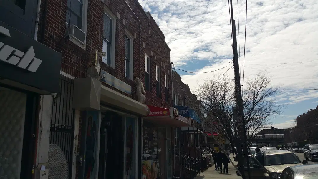 The Russian Orthodox Church of The Mother of God "Inexhaustible Cup", Brooklyn, NY — photo 11 of 19