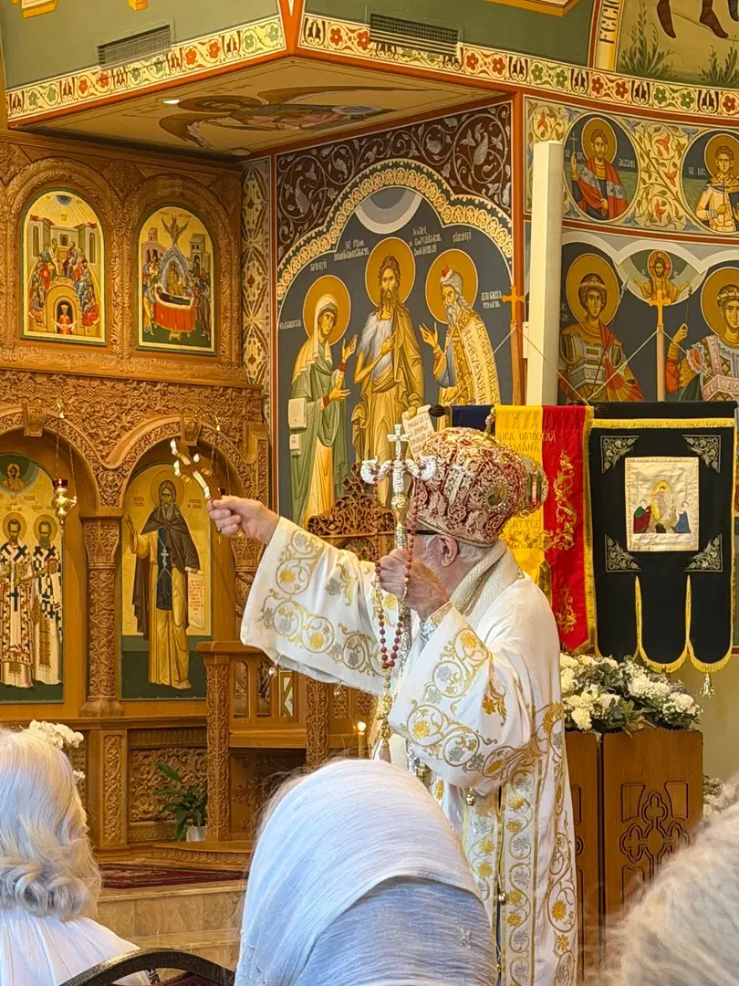 Three Holy Hierarchs Romanian Orthodox Church, Mountlake Terrace, WA — photo 16 of 20