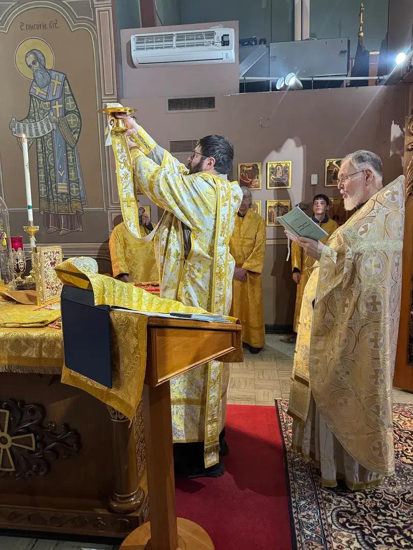 Three Saints Orthodox Church, Ansonia, CT — photo 16 of 18