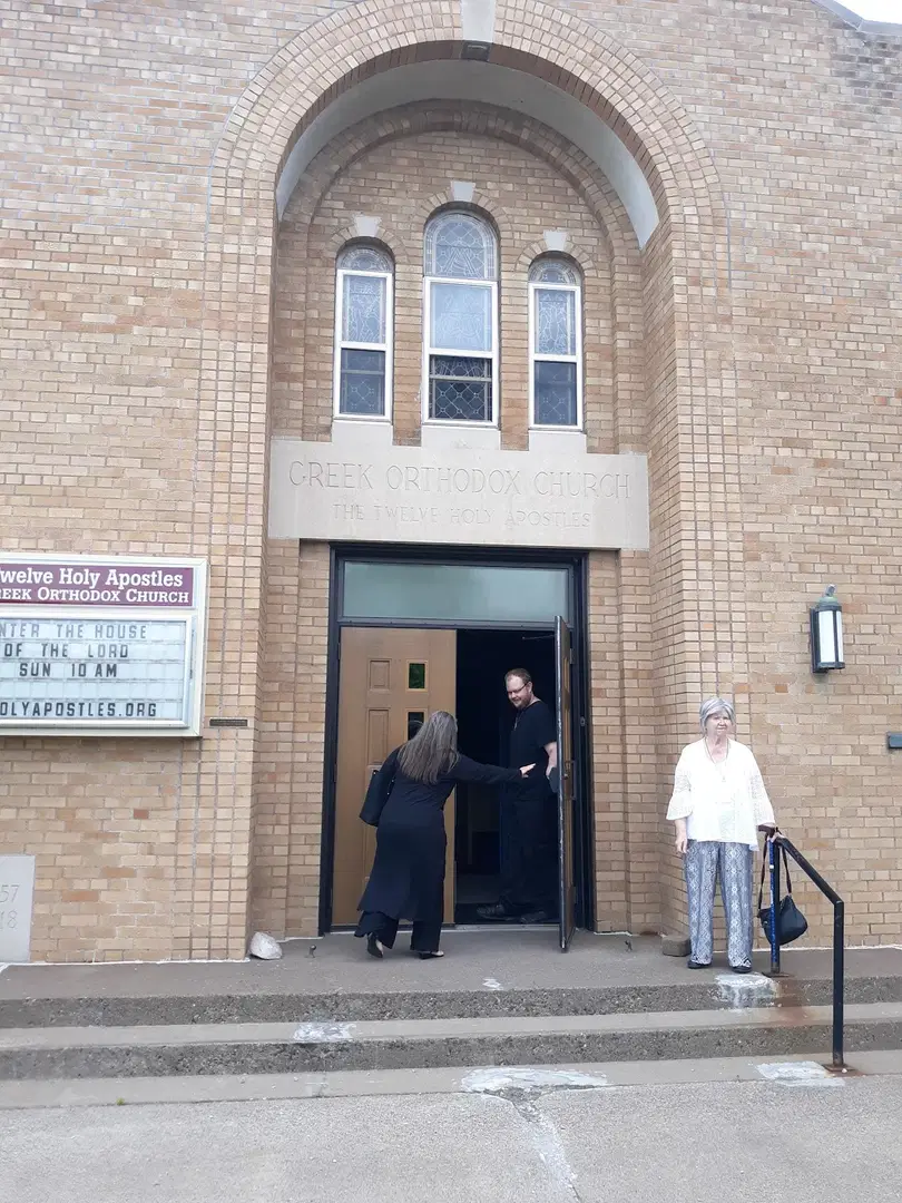 Twelve Holy Apostles Greek Orthodox Church, Duluth, MN — photo 3 of 10