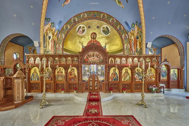Zoodohos Peghe Greek Orthodox, Bronx, NY — photo 2 of 16