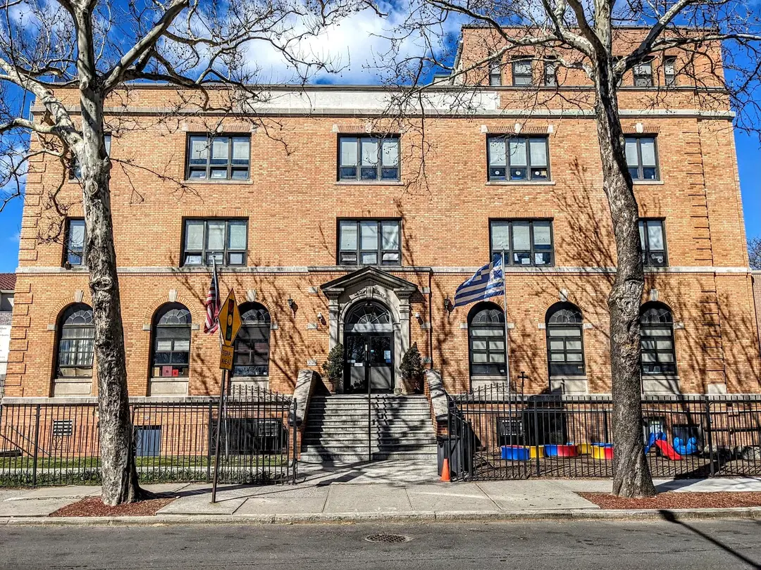 Zoodohos Peghe Greek Orthodox, Bronx, NY — photo 1 of 16